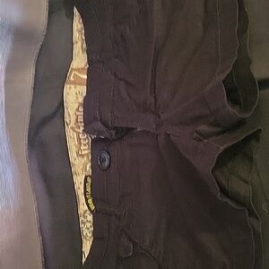 Freestyle wear it loud shorts